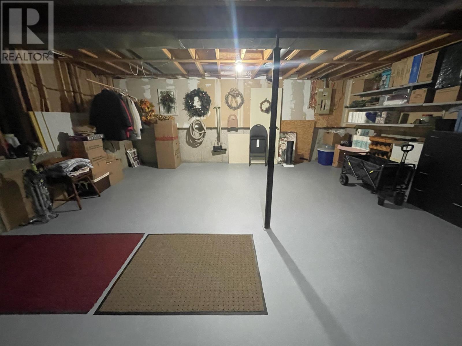 58 Stewart CRES - 20