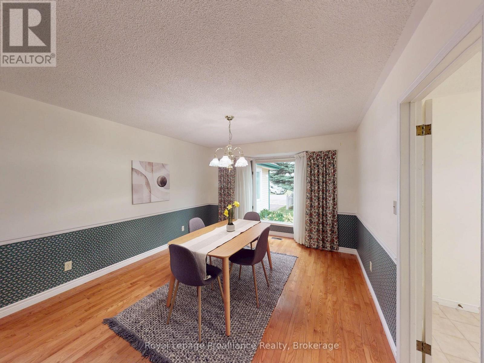 88 WESTWIND CRESCENT - 21