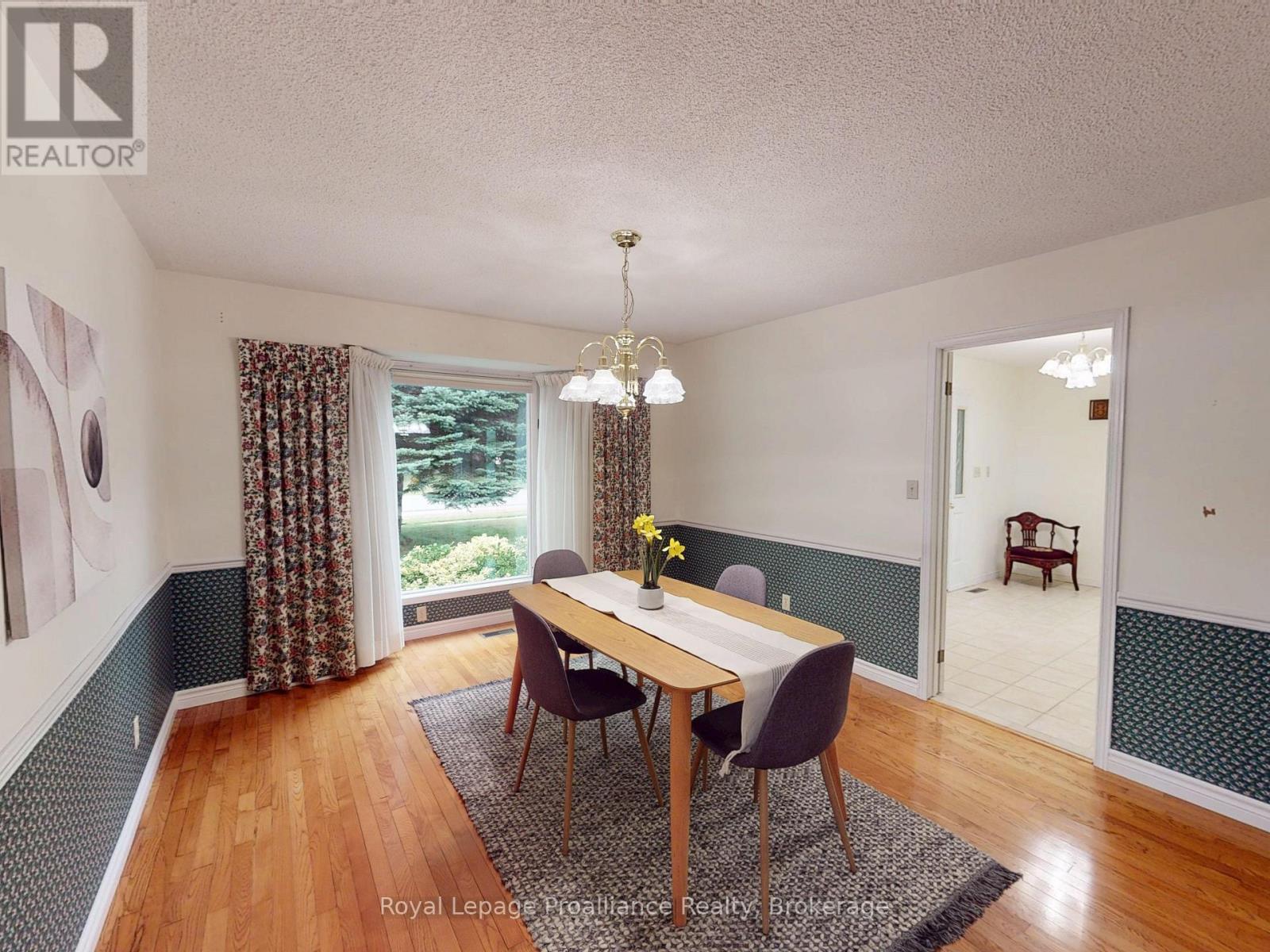 88 WESTWIND CRESCENT - 22
