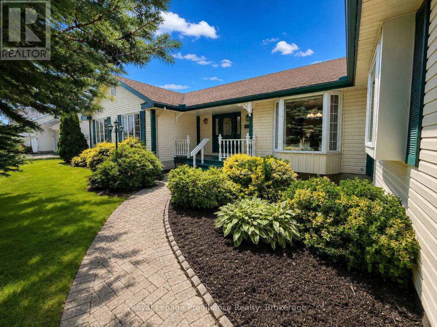 88 WESTWIND CRESCENT - 3