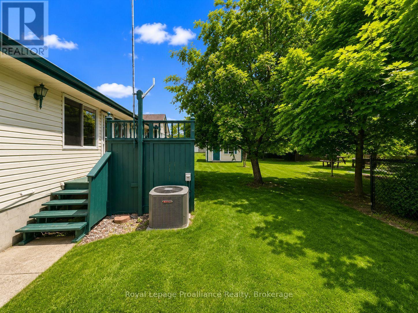 88 WESTWIND CRESCENT - 43