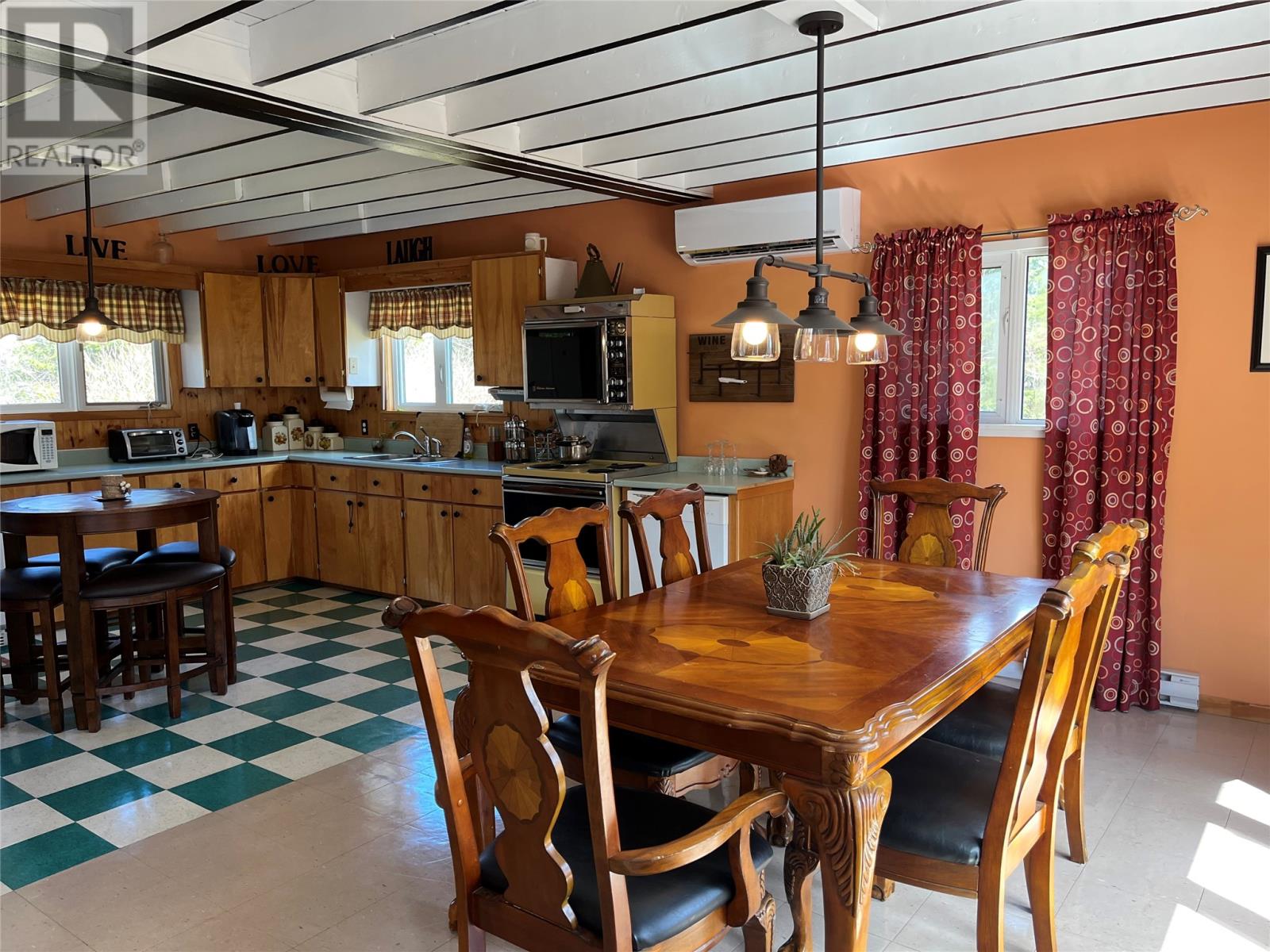102 Hell Hill Road - 17