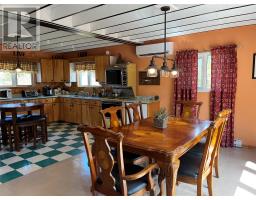 102 Hell Hill Road thumbnail 17