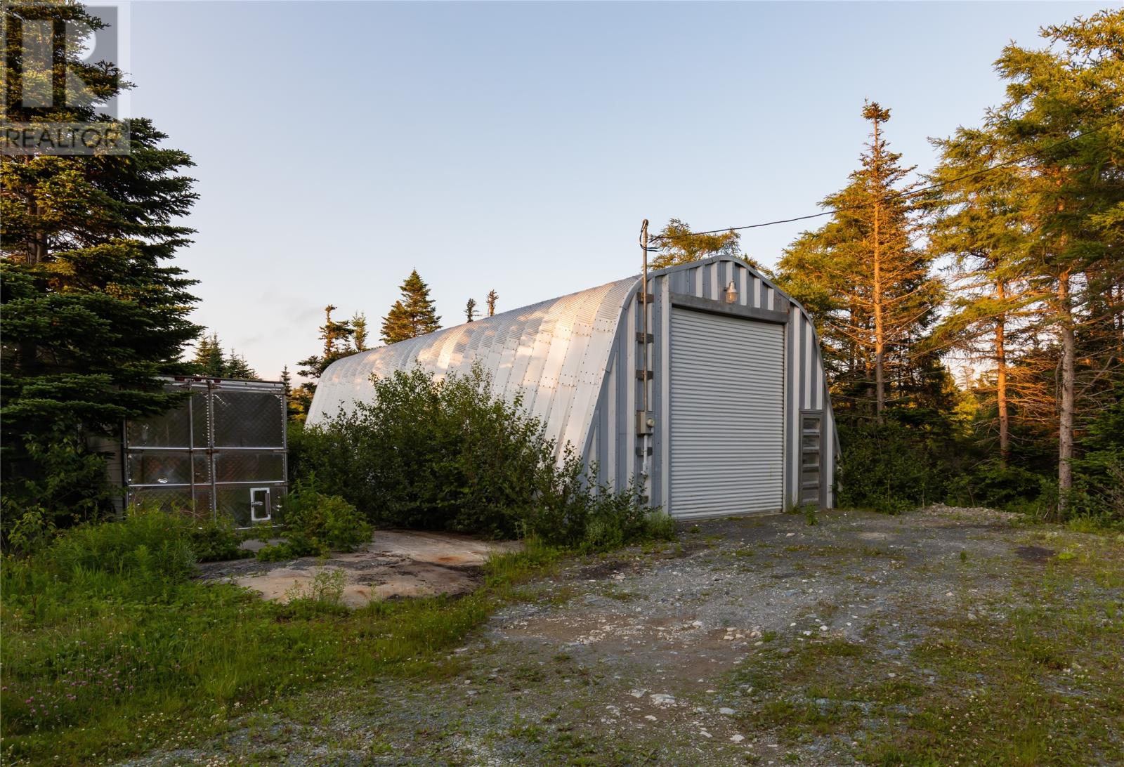 102 Hell Hill Road - 27