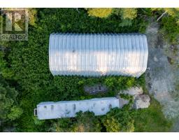 102 Hell Hill Road thumbnail 9