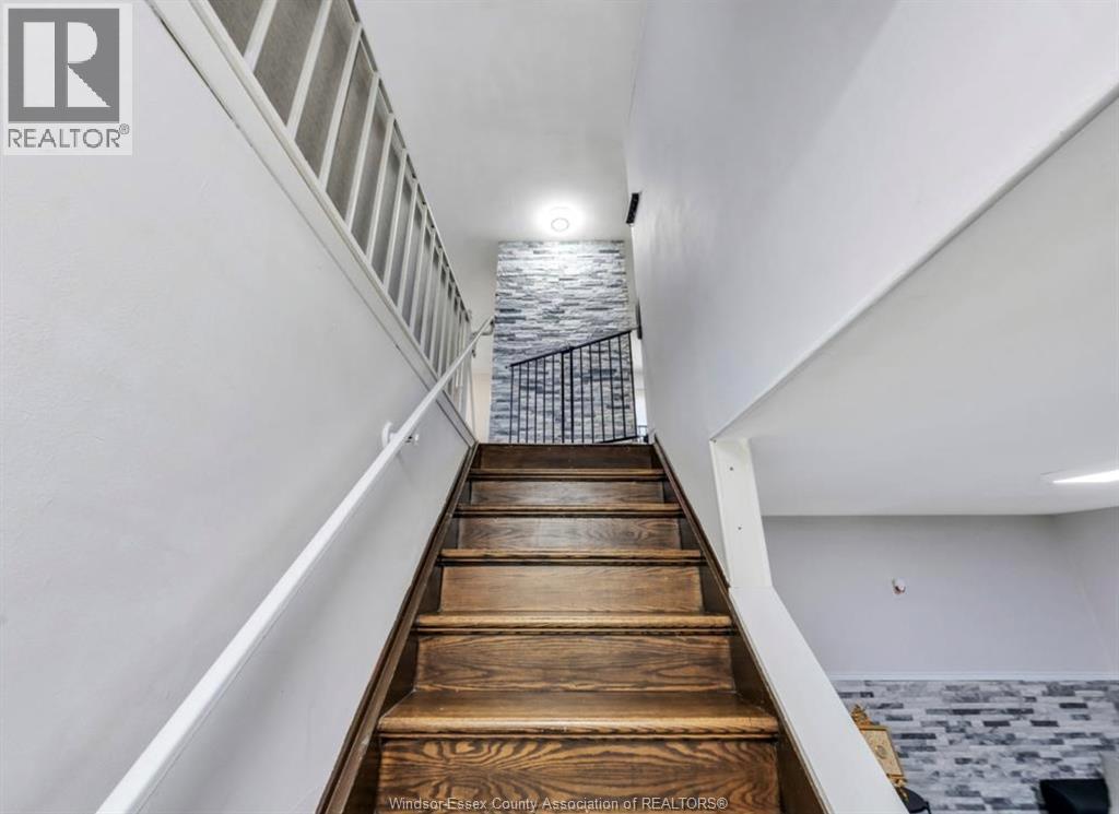 10670 LAMBETH ROAD - 20