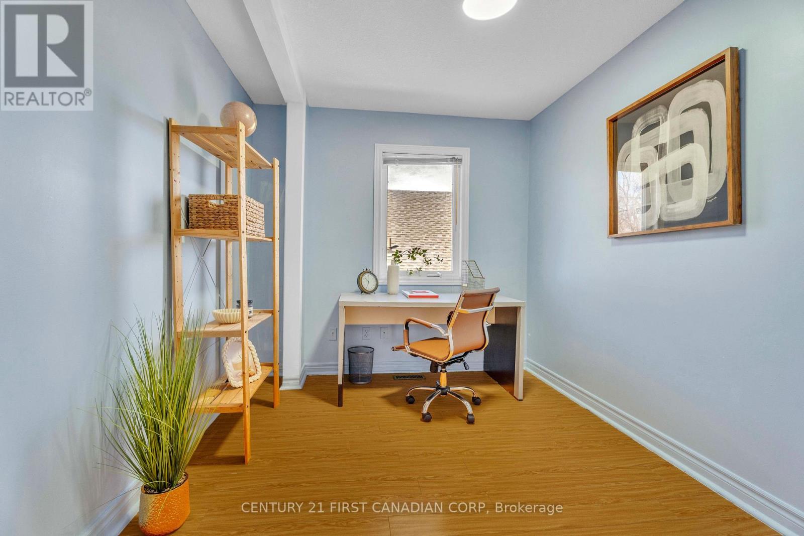 89 MCTAGGART COURT - 26