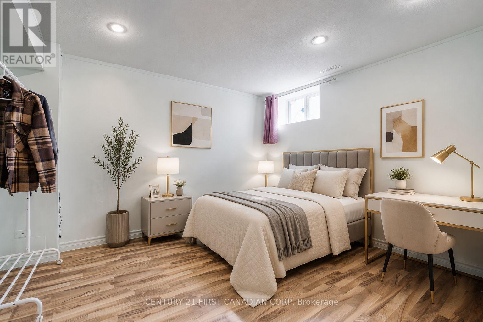 89 MCTAGGART COURT - 35
