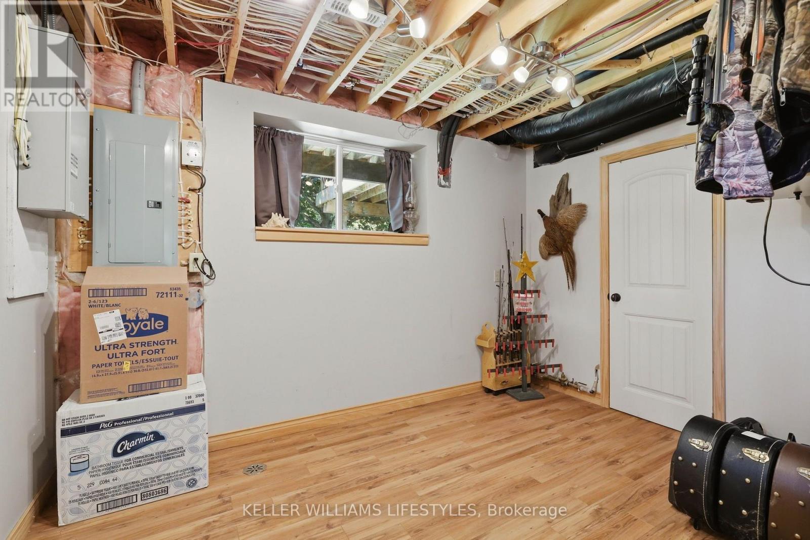 5267 CLIFF ROAD - 34