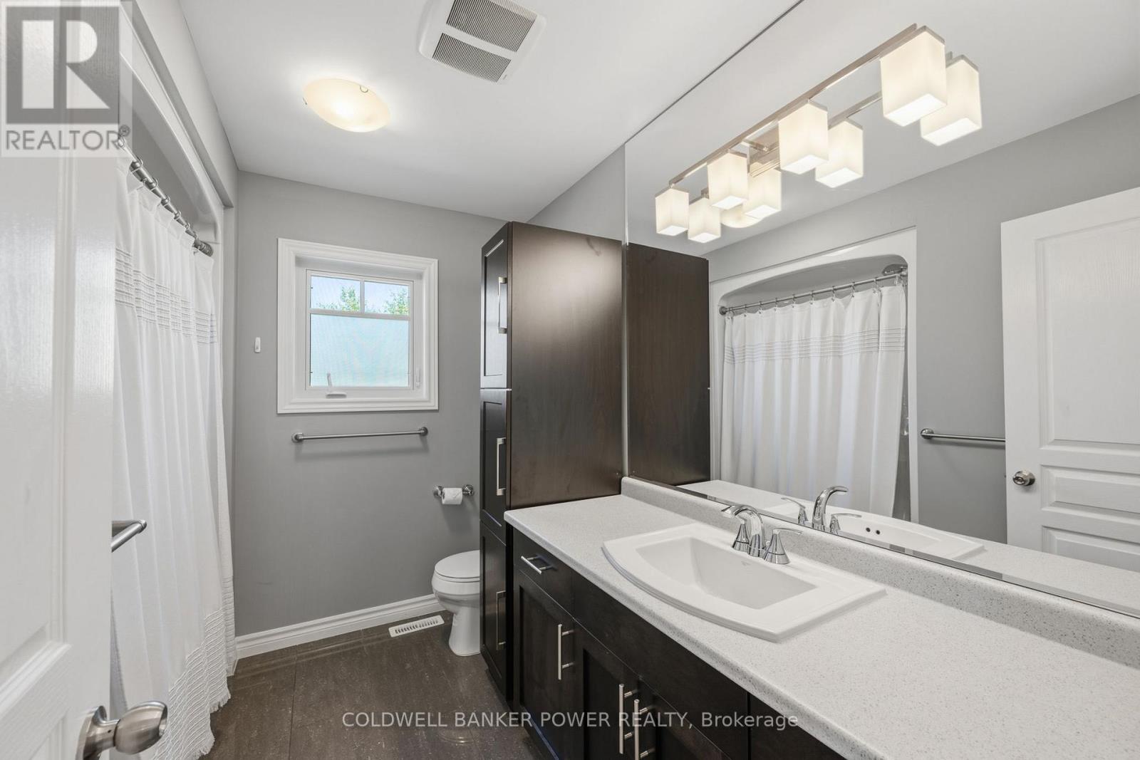 #5 1924 CEDARHOLLOW BOULEVARD - 29