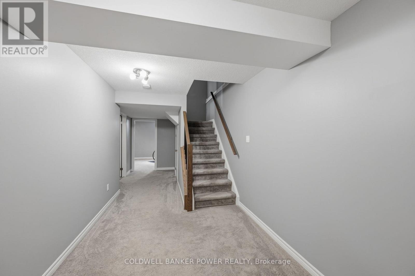 #5 1924 CEDARHOLLOW BOULEVARD - 31