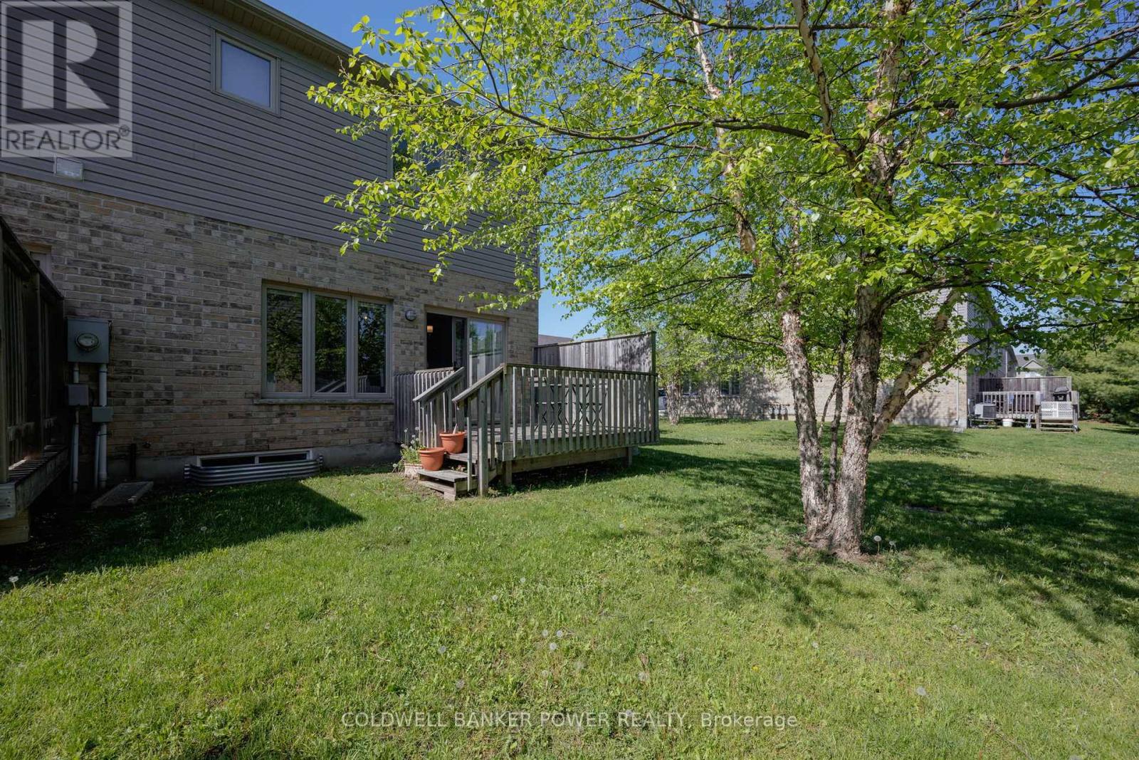#5 1924 CEDARHOLLOW BOULEVARD - 37
