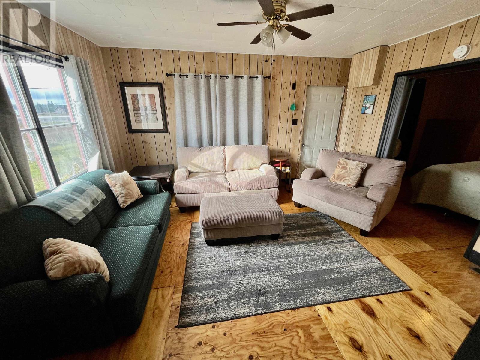 2541 HWY 105, Wabigoon Township - 2