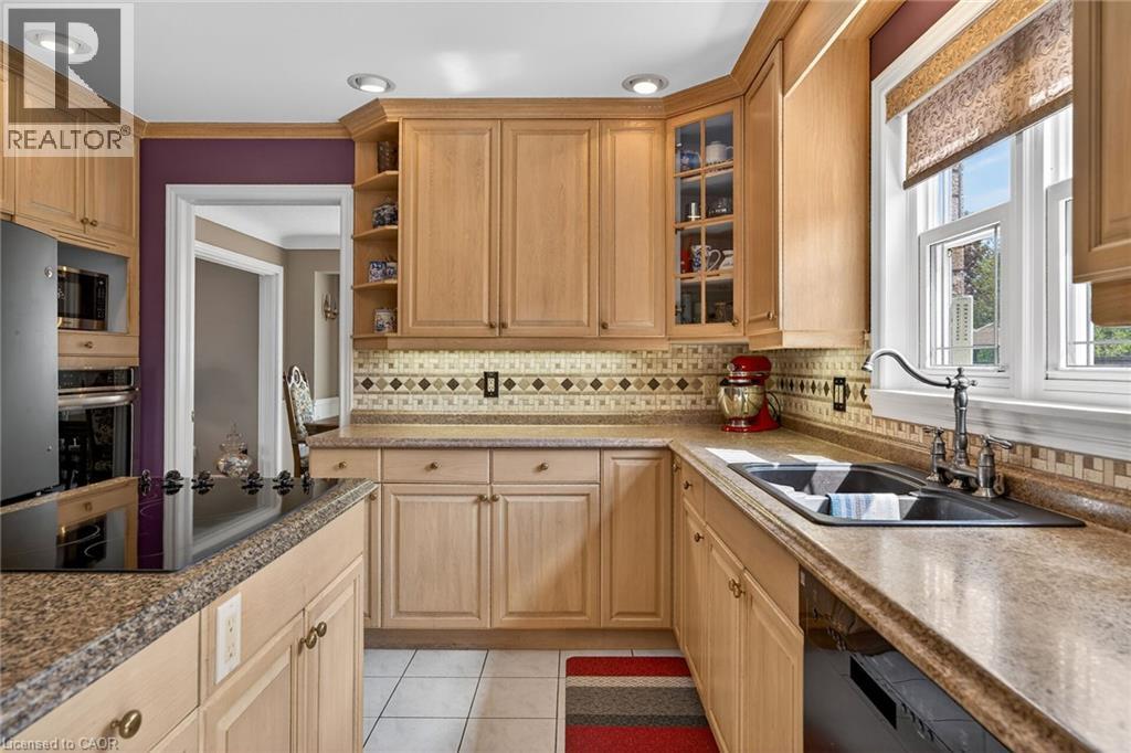 1 CAPTAIN TENBROCK Terrace - 12