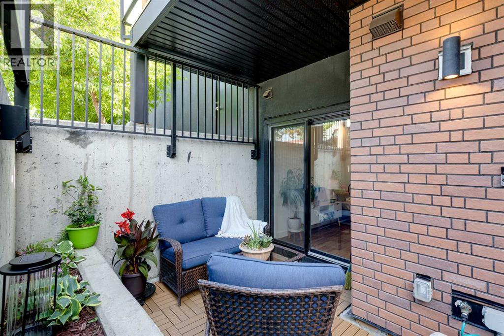 #11 1709 35 Avenue SW - 5