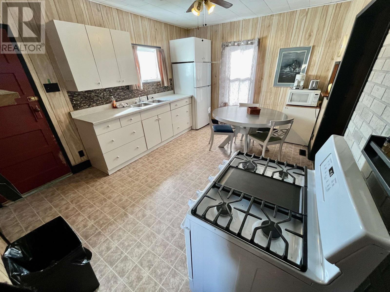 2541 HWY 105, Wabigoon Township - 7
