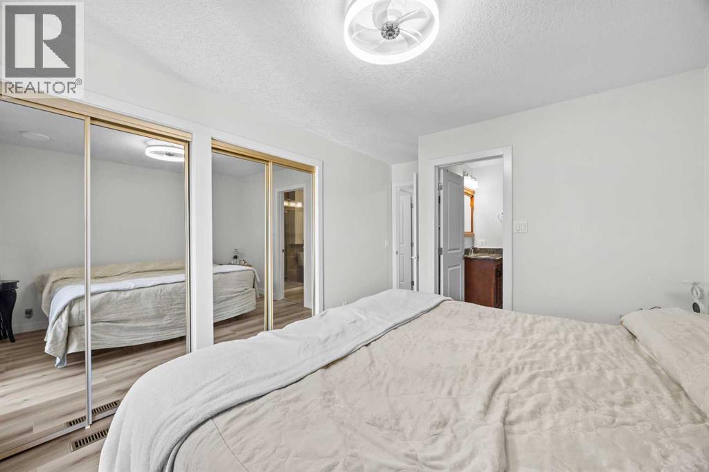 151 Ranchview Place NW - 28
