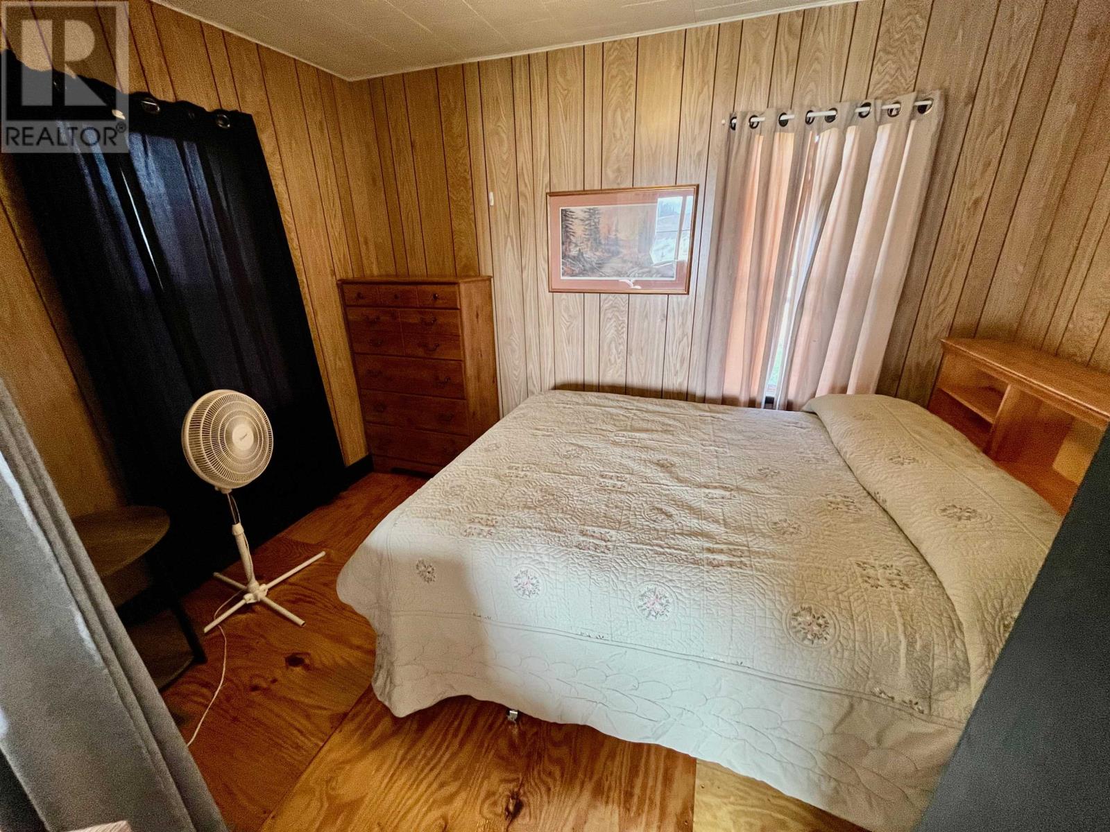 2541 HWY 105, Wabigoon Township - 9