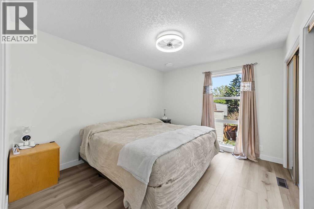 151 Ranchview Place NW - 26