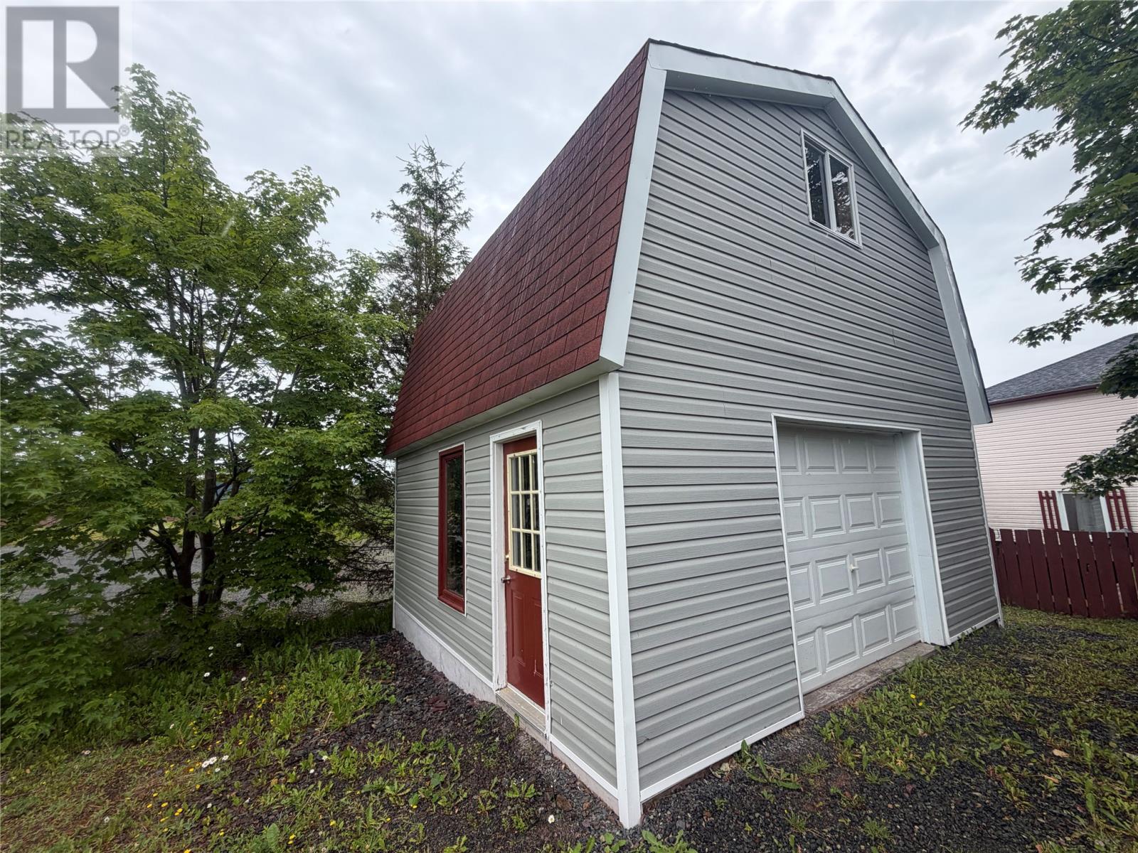 4 Duceys Lane - Image 3