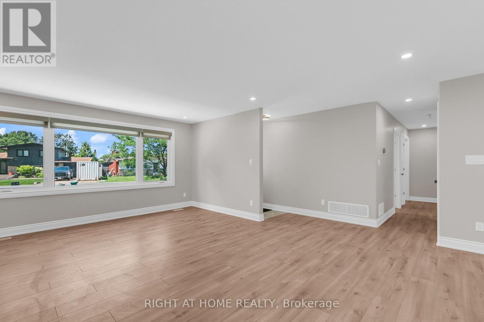 3 Bed, 1 Bath House for Rent in Ottawa – A – 29 HORNER DRIVE, Ottawa – MLS# X13583704 - Image 6