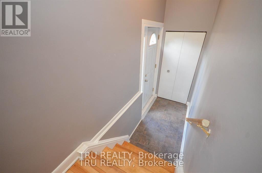10 Bed, 4 Bath Multi-Family for Sale in Ottawa – 2428-2430 IRIS STREET, Ottawa – MLS# X13583750 - Image 14