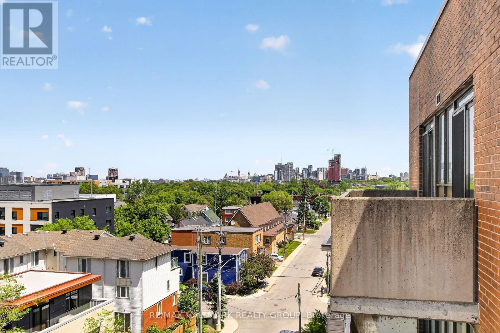 #602 191 PARKDALE AVENUE - 24