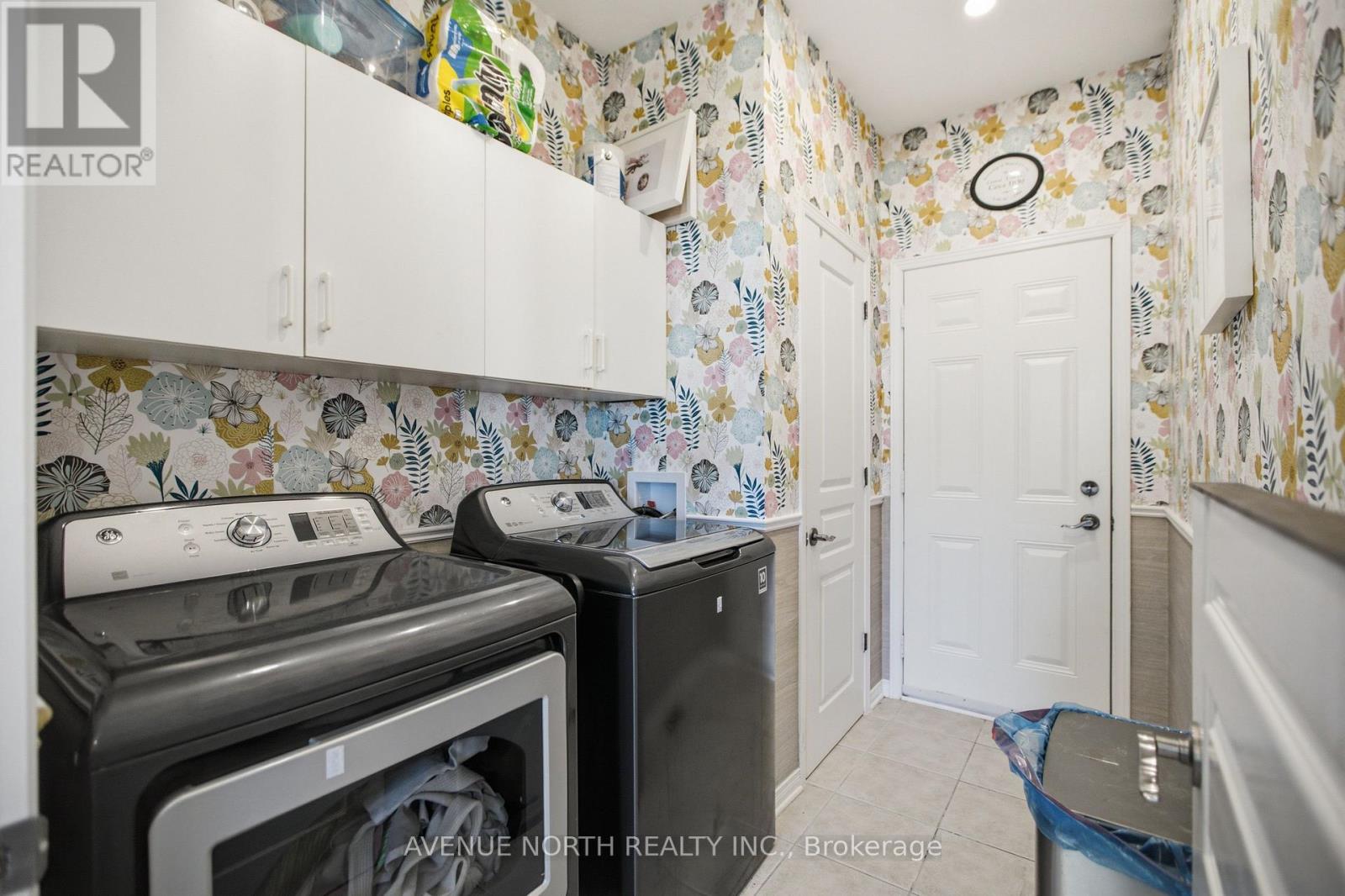 556 MAZARI CRESCENT - 16