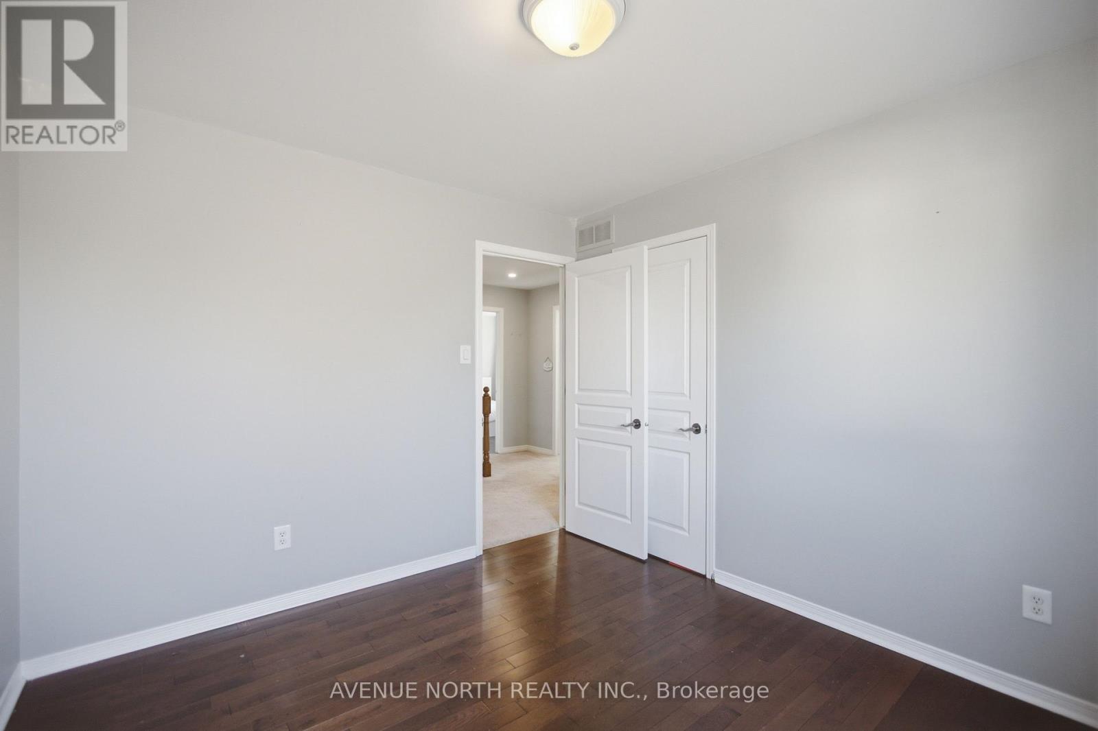 556 MAZARI CRESCENT - 30