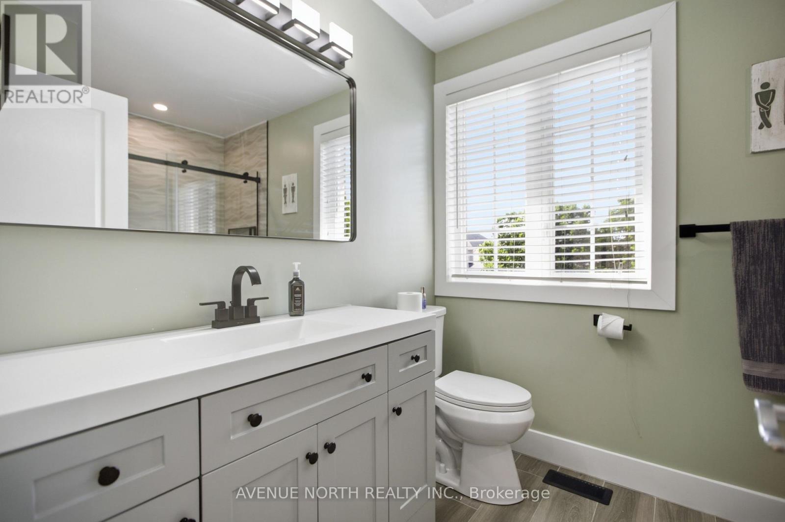 556 MAZARI CRESCENT - 31