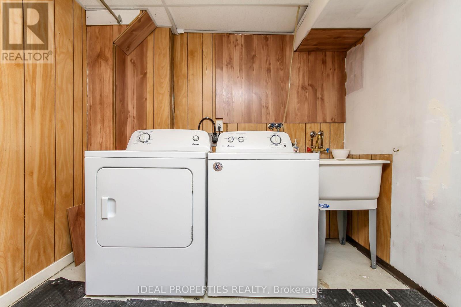 #26 2415 SOUTHVALE CRESCENT - 30