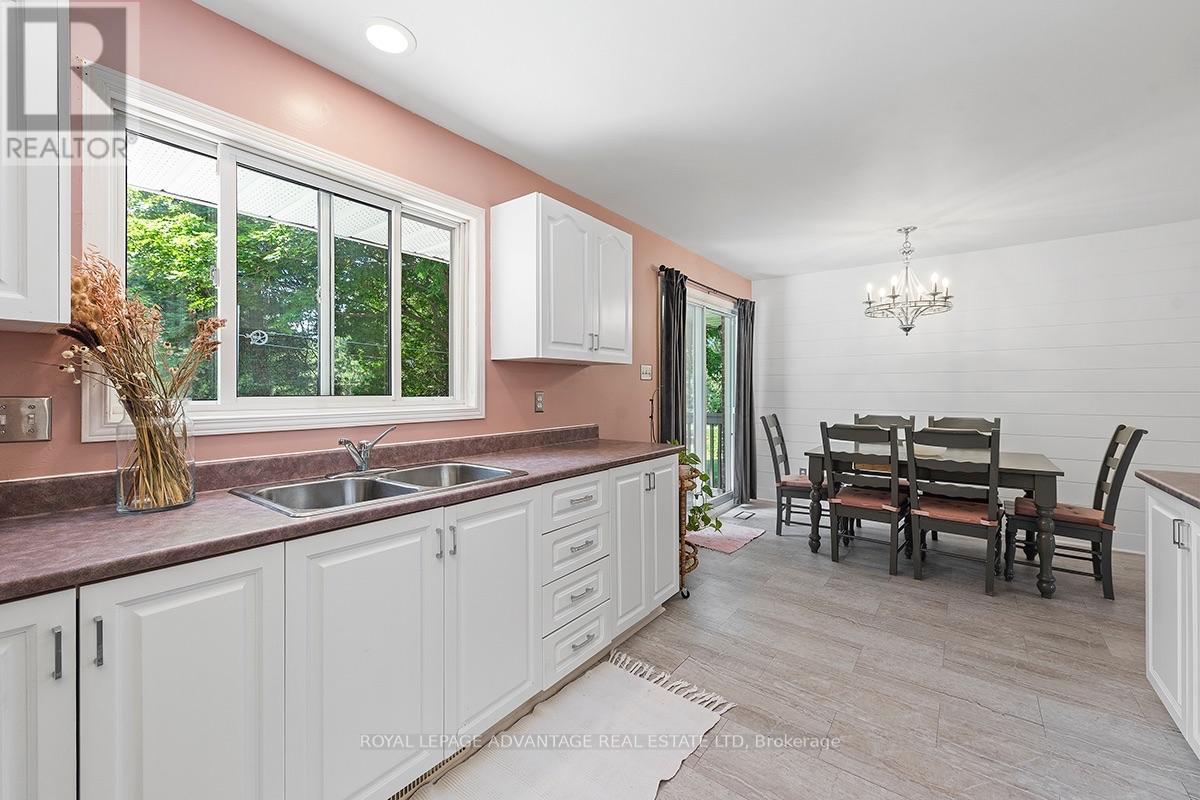 121 STAMFORD DRIVE - 19
