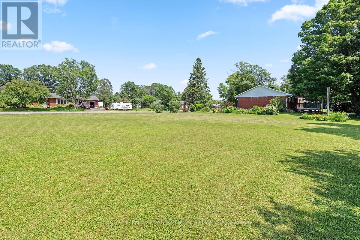 121 STAMFORD DRIVE - 4