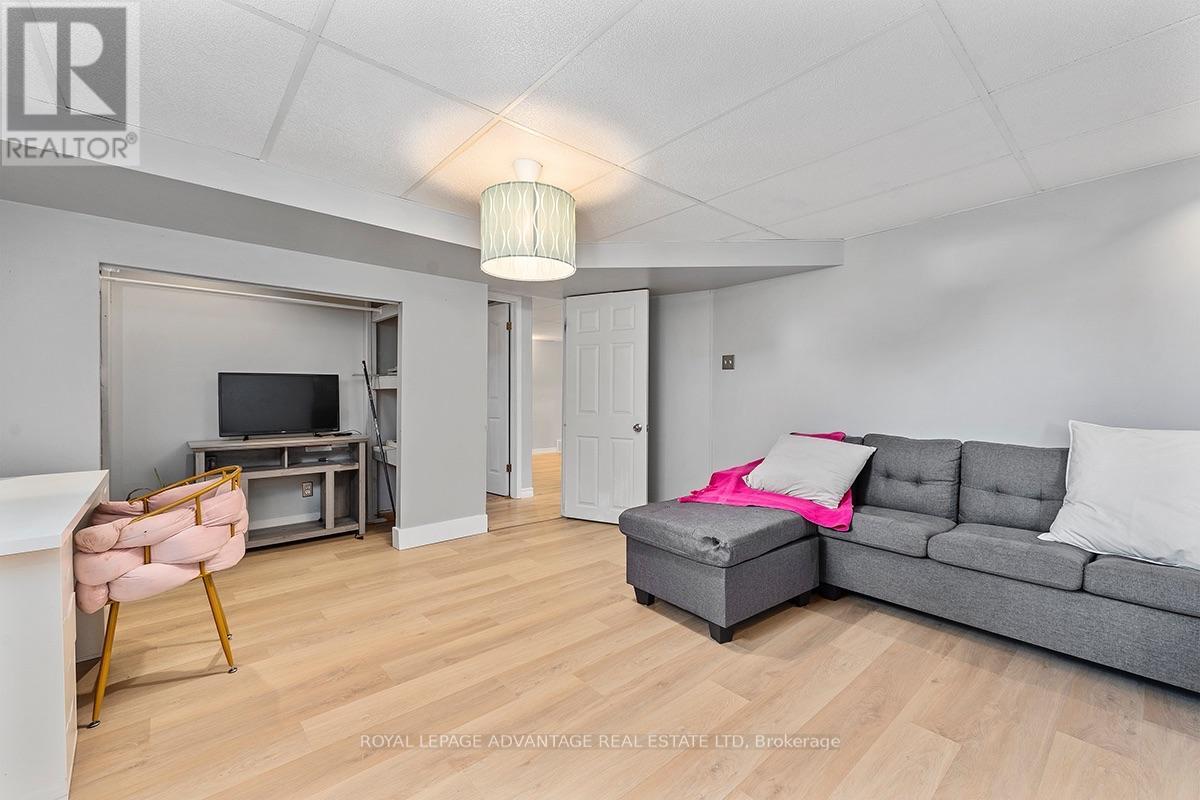 121 STAMFORD DRIVE - 40