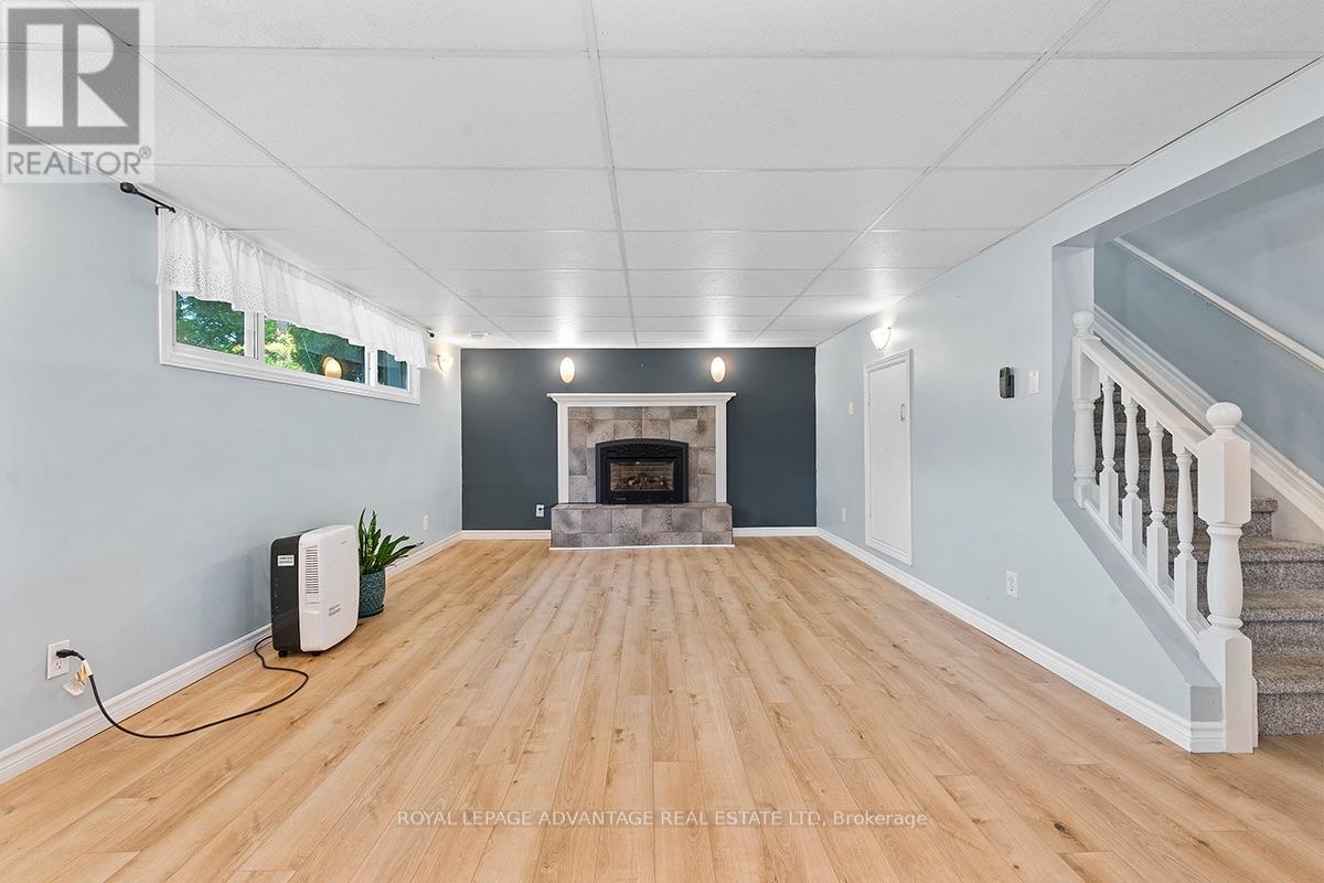 121 STAMFORD DRIVE - 41