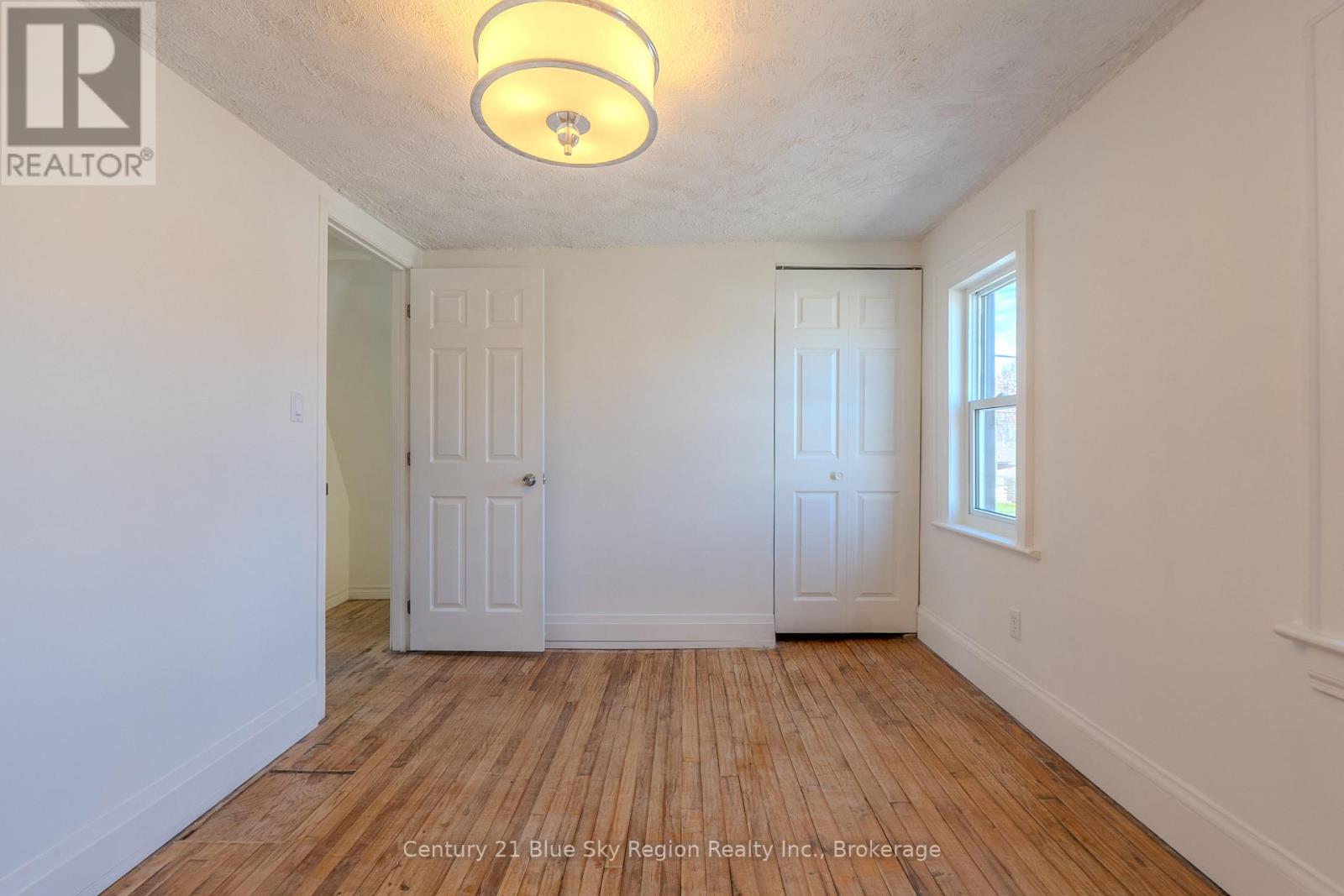 18 POLLARD AVENUE - 24