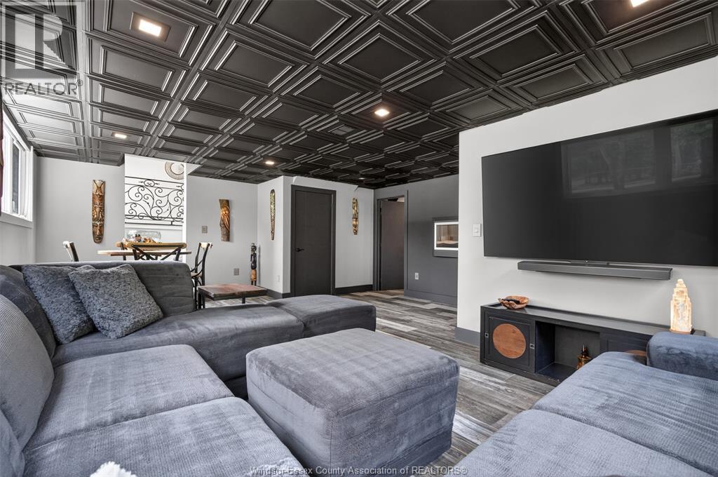421 Arlington - 32