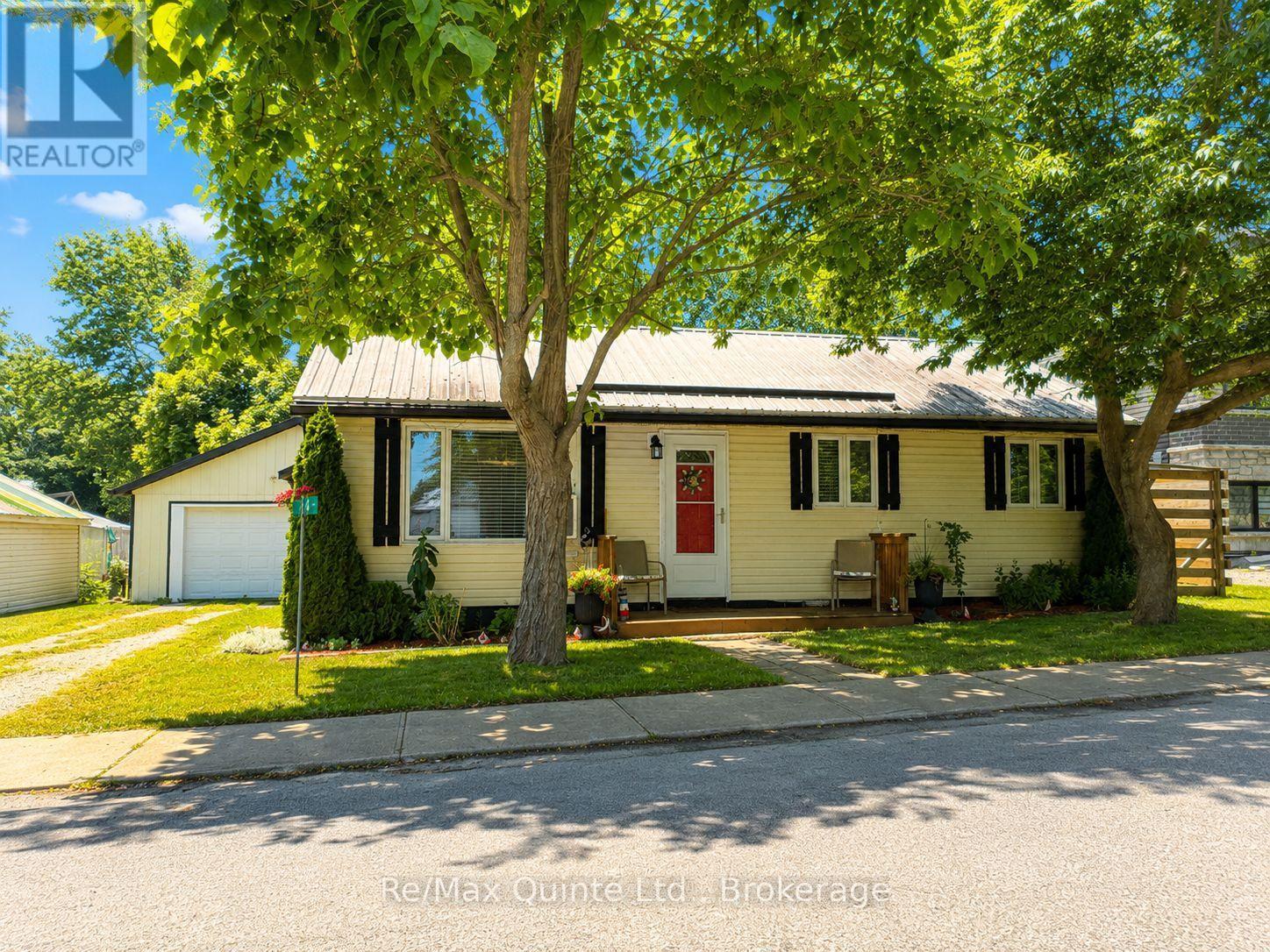 14 BAY AVENUE - 1