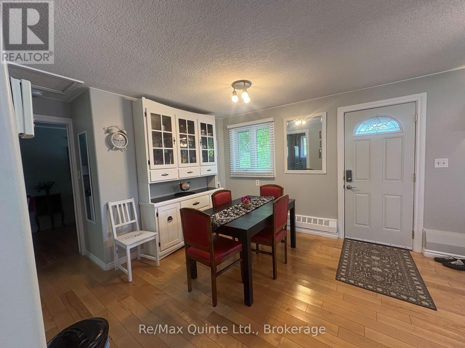 14 BAY AVENUE - 5
