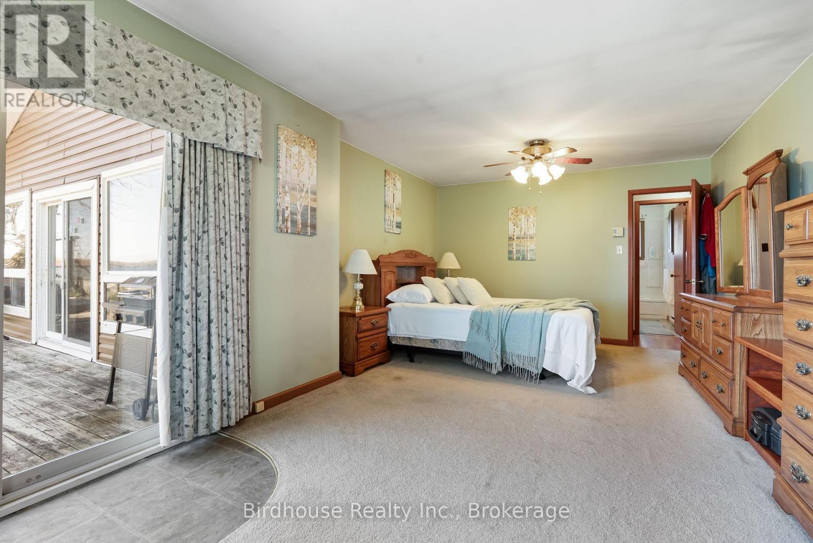 24 GILLIS STREET - 14