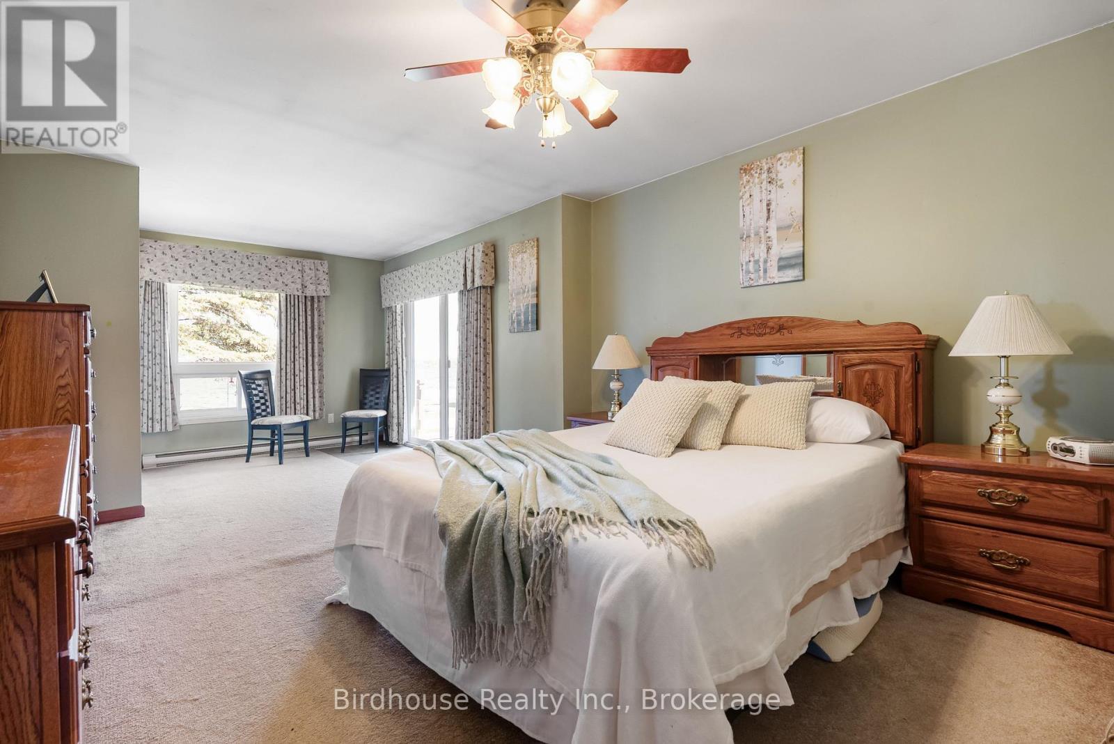 24 GILLIS STREET - 13
