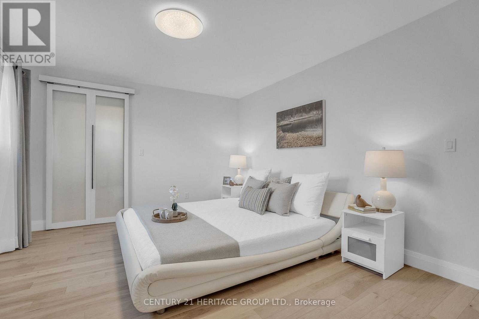 49 ANN STREET N - 22