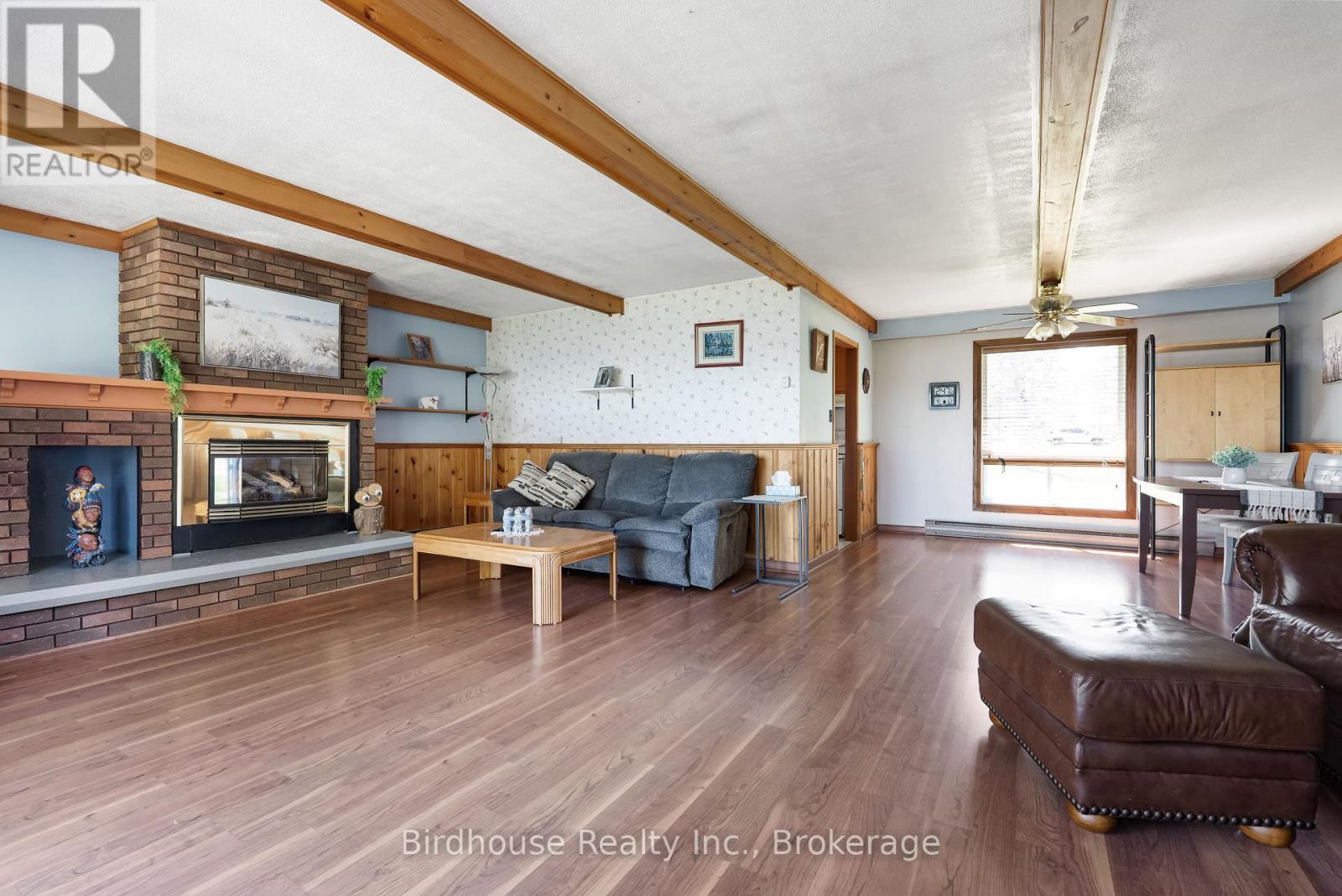 24 GILLIS STREET - 8
