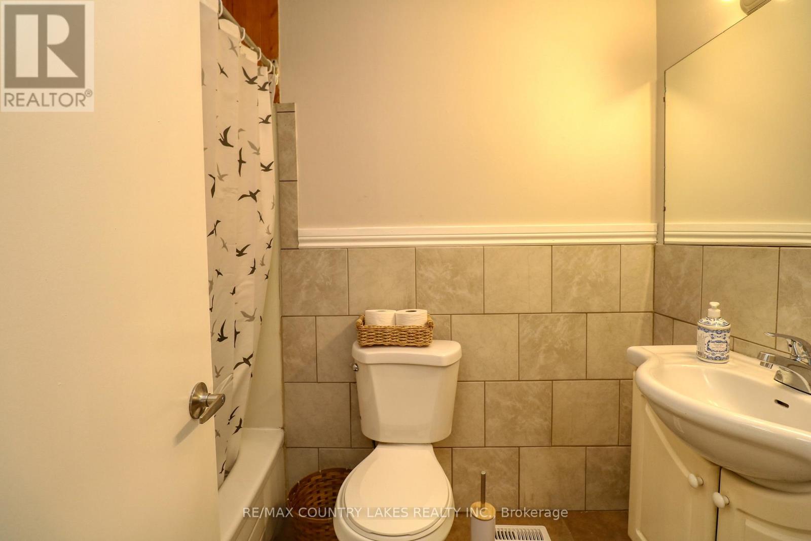 25035/7 MAPLE BEACH ROAD - 34