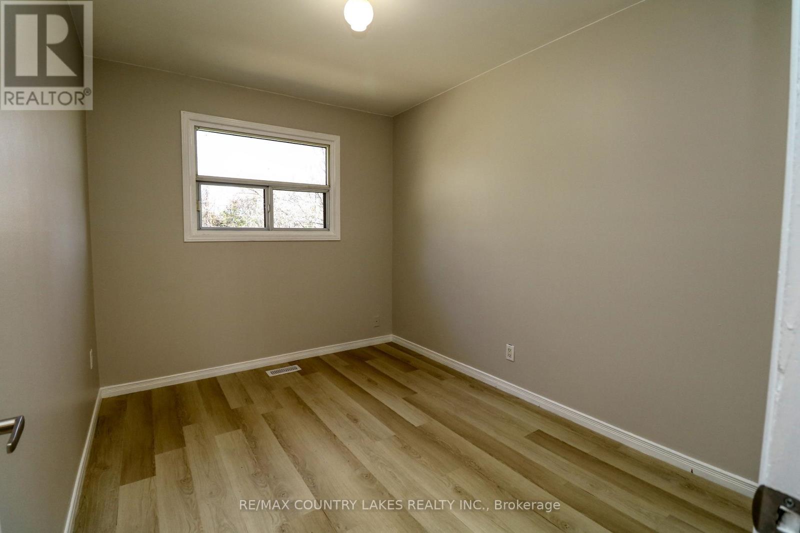 25035/7 MAPLE BEACH ROAD - 33