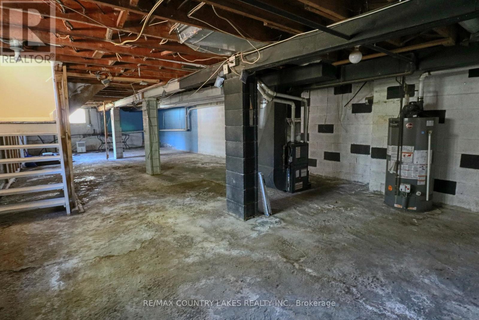 25035/7 MAPLE BEACH ROAD - 36