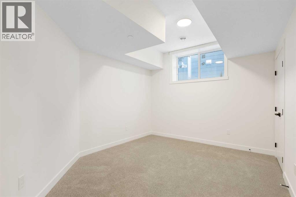 23 St. Andrews Close - 32