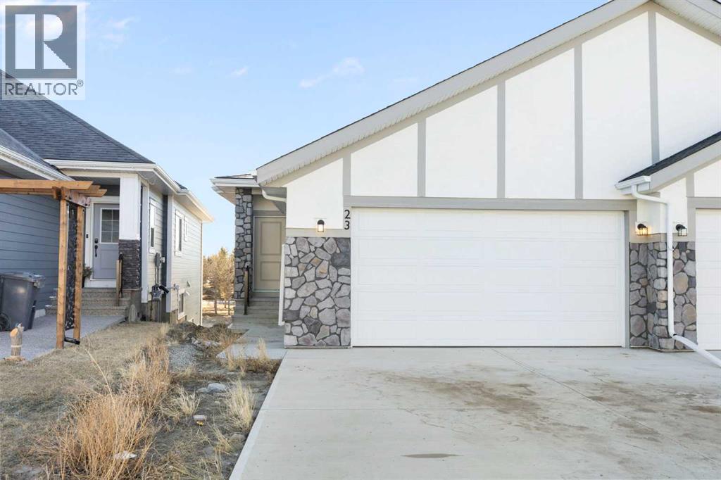 23 St. Andrews Close - 42