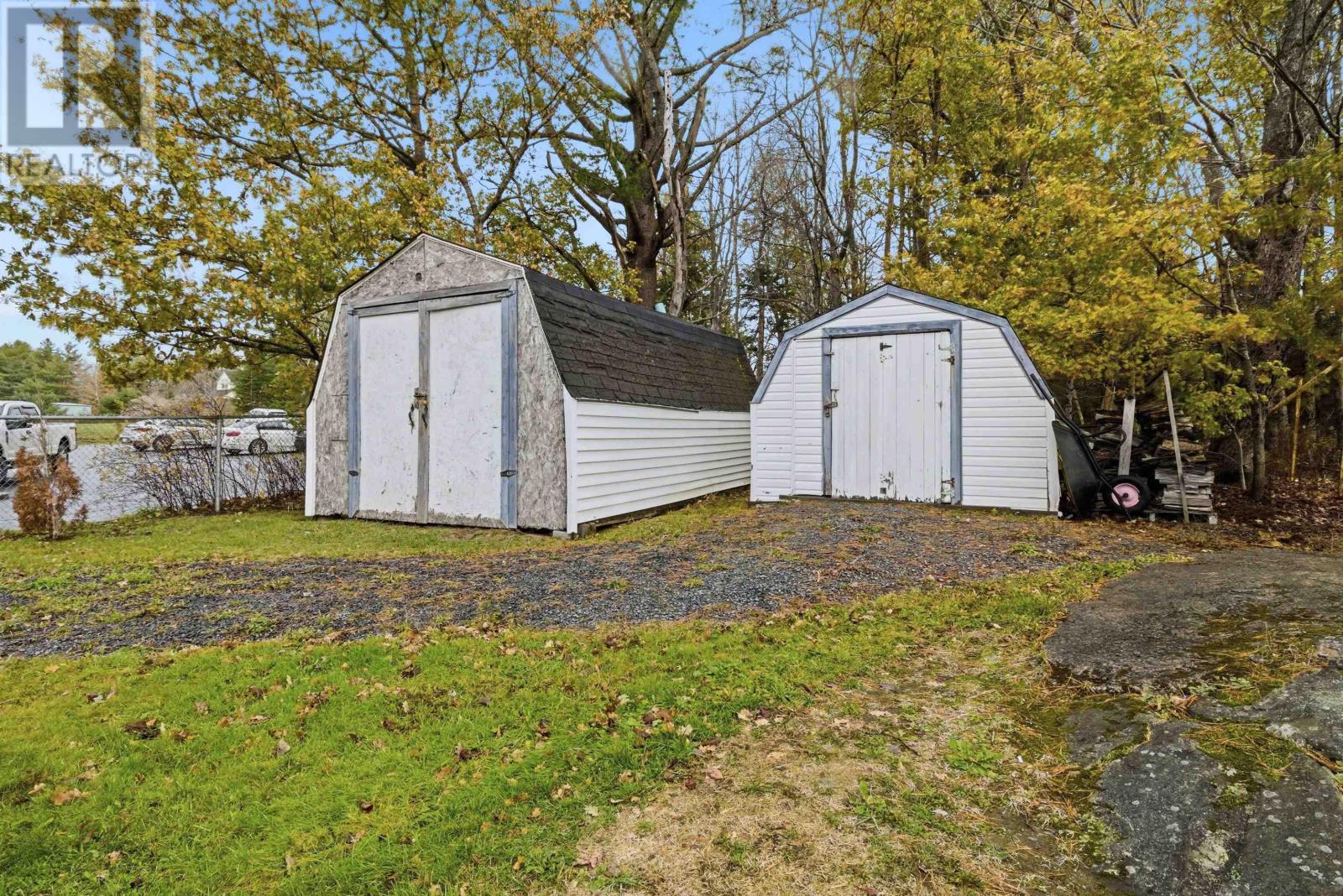 643 Highway 1 - 37