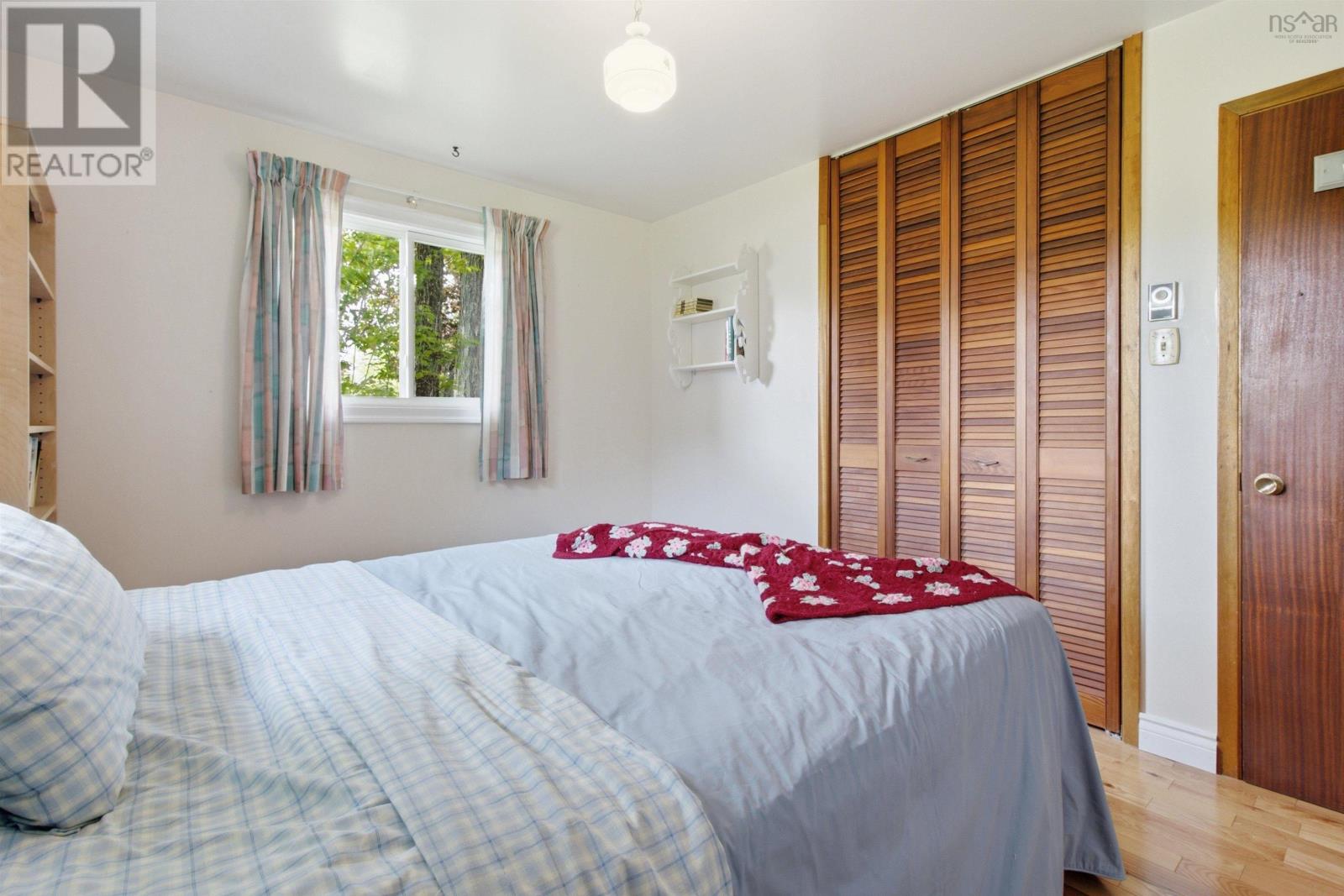 36 Anthony Avenue - 22